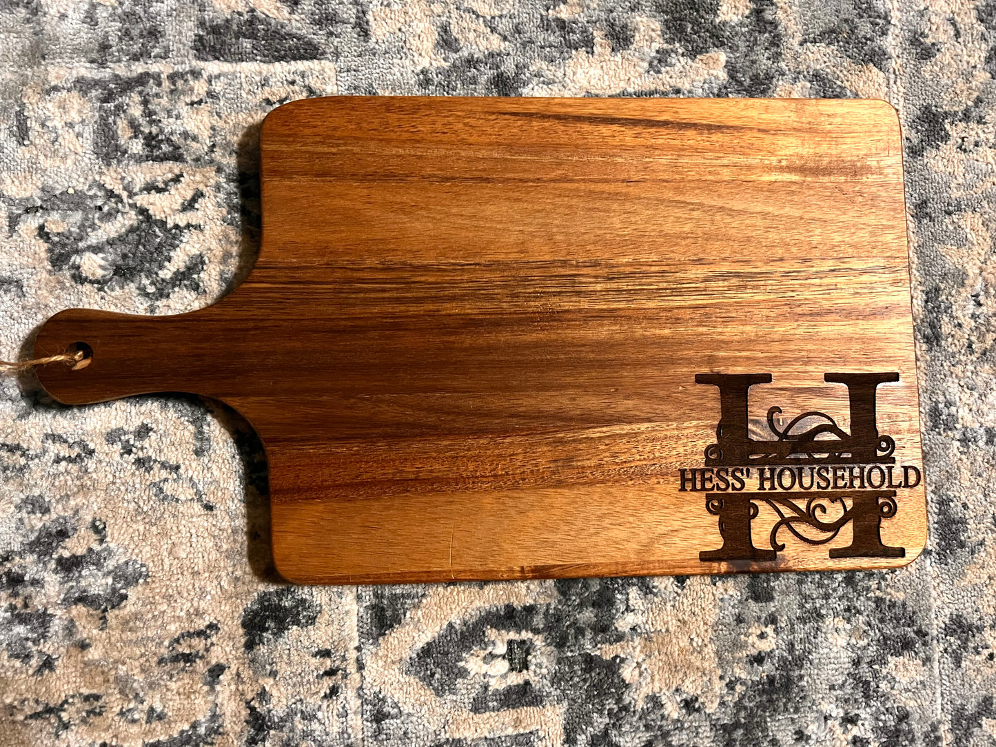 Medium Acacia Cutting Board
