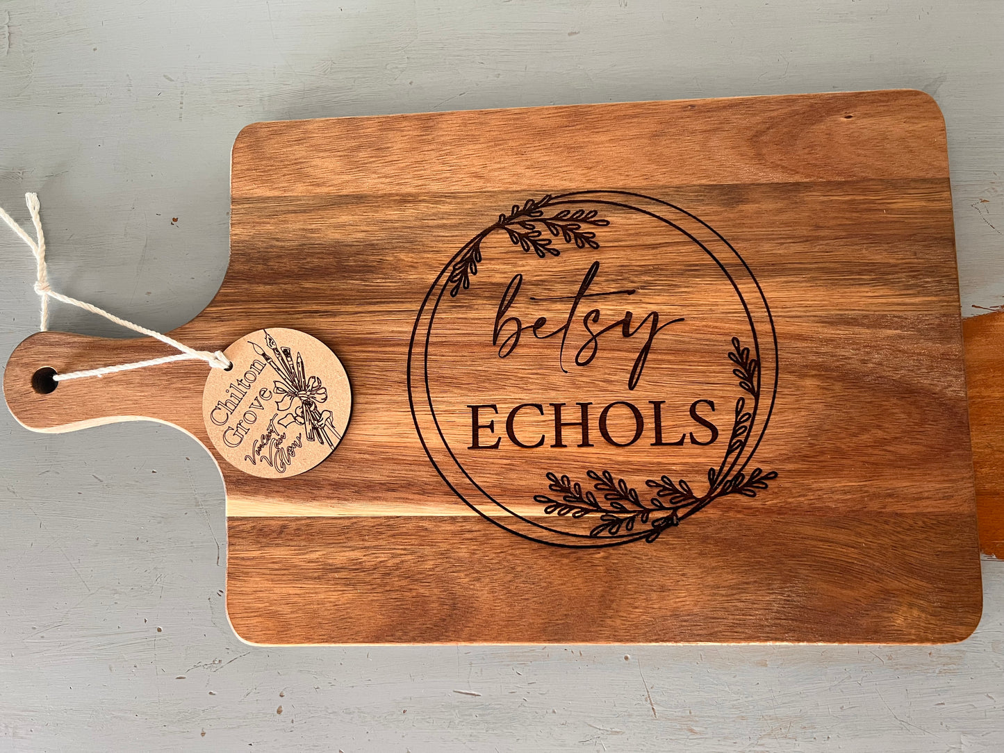 Medium Acacia Cutting Board