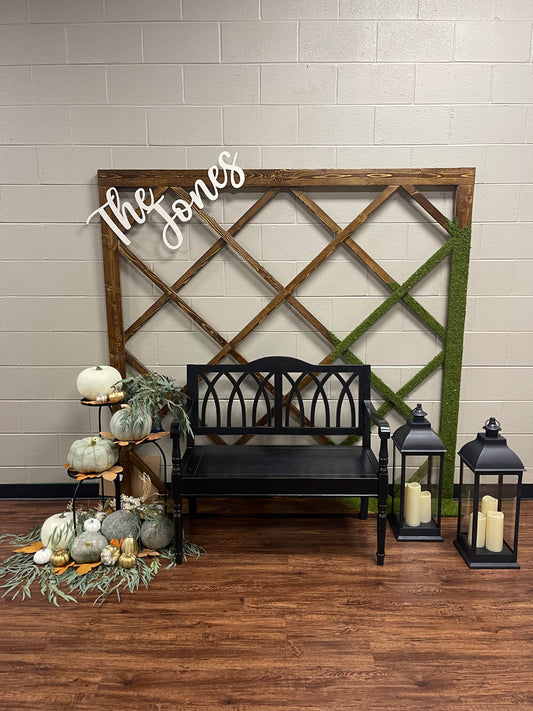 Cut out Name signn